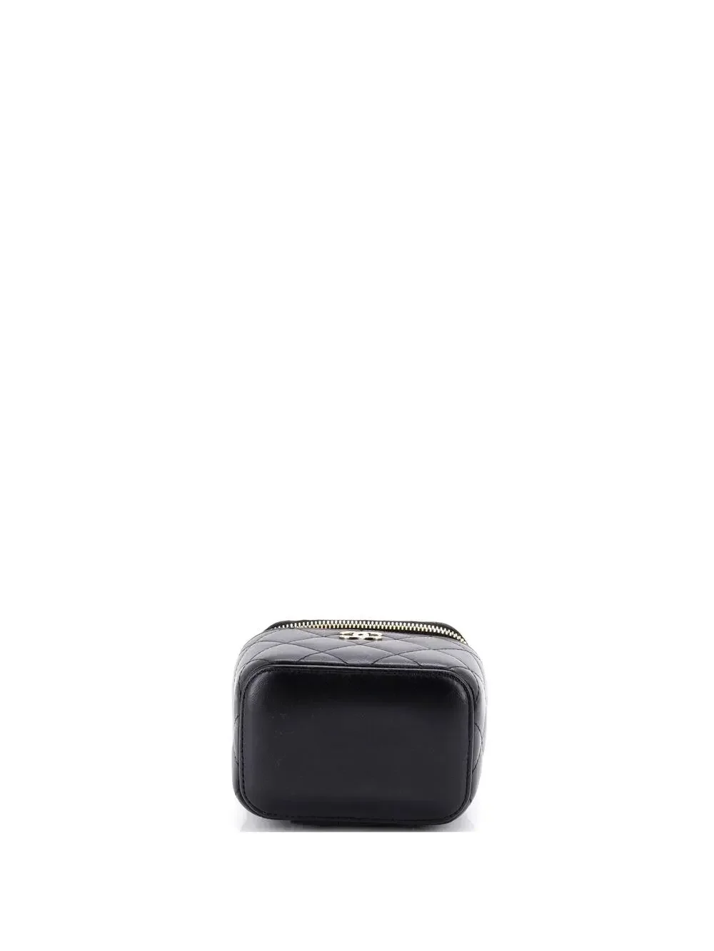 CHANEL elevate your